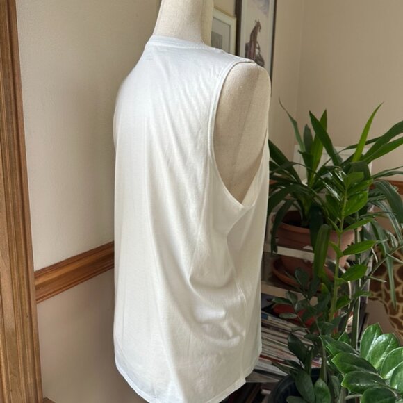 Spiritual Gangster Womens Muscle Tank, LOVE MORE, White, XL, EUC - Picture 8 of 10